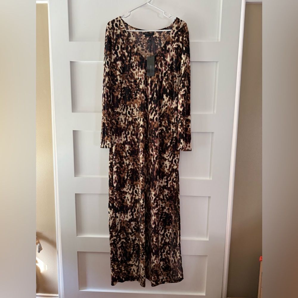 New BCBGMaxAzria Animal Print BCBG Dress Print Maxi Dress
BC32287LD-Spot